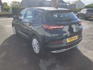 2019 Vauxhall Grandland X 1.5 Turbo D Blueinjection Tech Line Nav in Purple — image 4