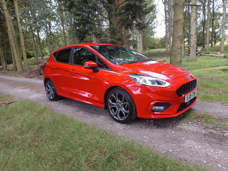 2019 Ford Fiesta 1.0t Ecoboost St-Line Euro 6 (s/s) 5dr in Red — image 1