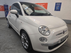 2011 Fiat 500 1.2 Lounge Euro 5 (s/s) 3dr in White — image 2