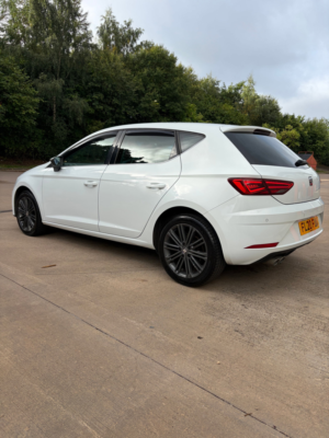 2020 SEAT Leon 2.0 Tdi Xcellence Lux Hatchback 5dr Diesel DSG Euro 6 (s/s) (150 Ps) in White — image 3