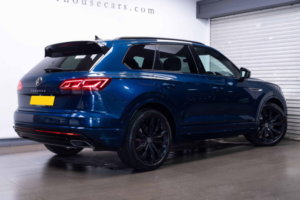 2021 Volkswagen Touareg 3.0 Tdi V6 Black Edition Tiptronic 4motion Euro 6 (s/s) 5dr in Blue — image 2
