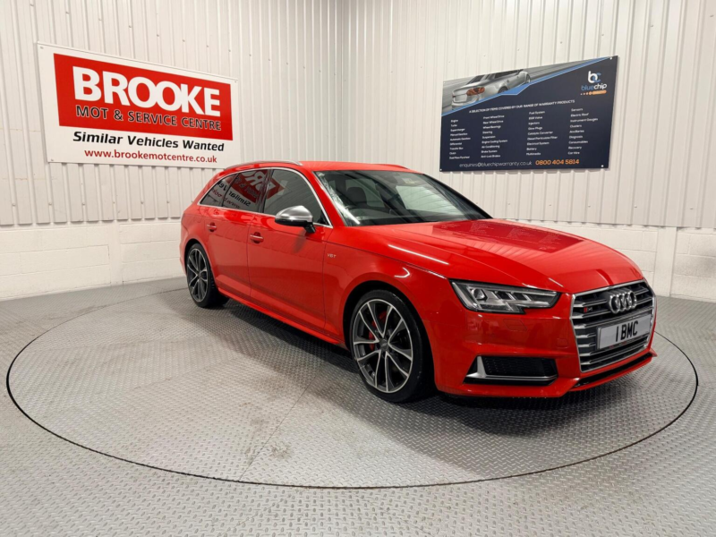 2017 Audi S4 Avant 3.0 Tfsi V6 Tiptronic Quattro Euro 6 (s/s) 5dr in Red — image 1