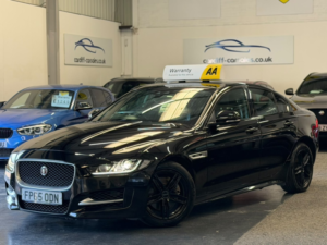 2015 Jaguar Xe 2.0 D R-Sport in Black — image 4