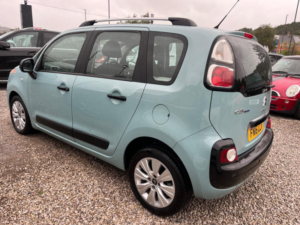 2016 Citroen C3 Picasso 1.6 Bluehdi Edition Euro 6 5dr in Blue — image 4