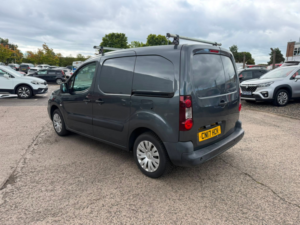 2017 Citroen Berlingo 1.6 Bluehdi 625 Enterprise Panel Van 5dr Diesel Manual L1 (112 G/km, 75 Bhp) in Grey — image 3