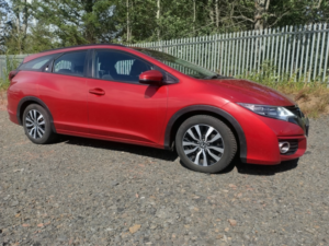 2017 Honda Civic 1.6 I-Dtec Se Plus in Red — image 3