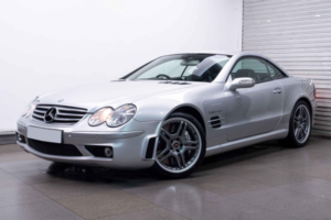 2004 Mercedes-Benz Sl 6.0 Sl65 Amg 2dr in Silver — image 3