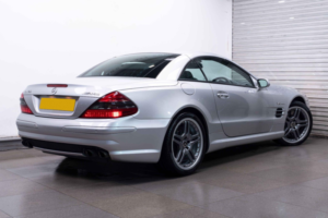 2004 Mercedes-Benz Sl 6.0 Sl65 Amg 2dr in Silver — image 4