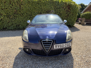 2010 Alfa Romeo Giulietta 2.0 Jtdm-2 Veloce in Blue — image 3