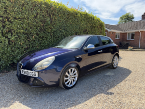 2010 Alfa Romeo Giulietta 2.0 Jtdm-2 Veloce in Blue — image 6