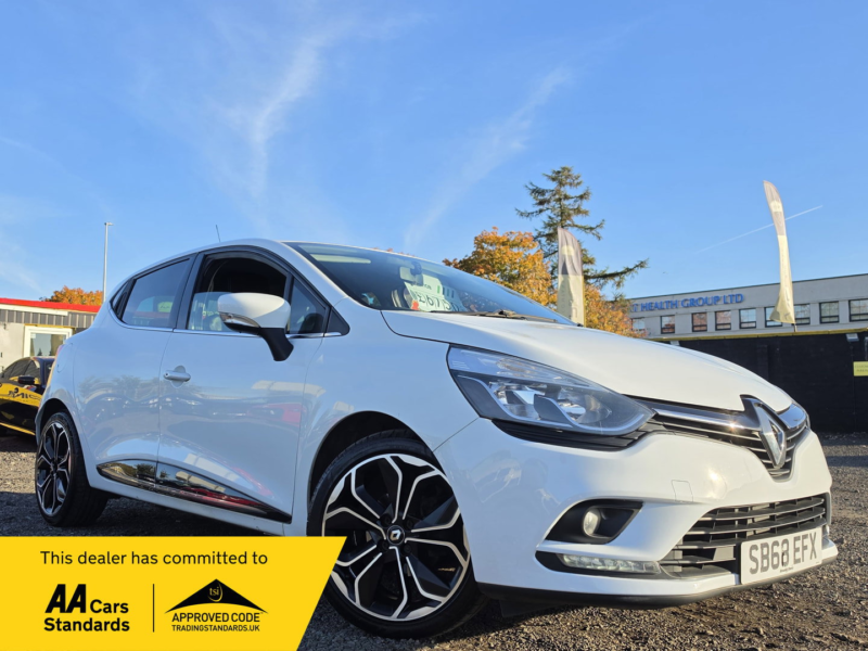 2018 Renault Clio 0.9 Tce Iconic Hatchback 5dr Petrol Manual Euro 6 (s/s) (75 Ps) in White — image 1