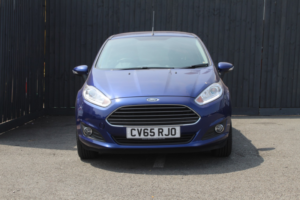 2015 Ford Fiesta 1.3 Zetec in Blue — image 2