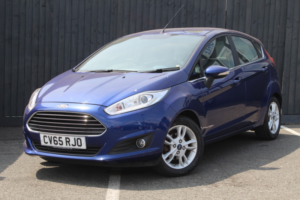 2015 Ford Fiesta 1.3 Zetec in Blue — image 3