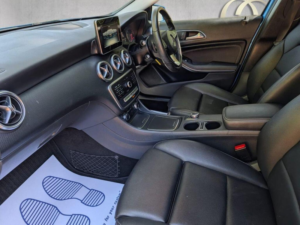2016 Mercedes-Benz A Class 1.6 A180 Se 7g-Dct Euro 6 (s/s) 5dr in Blue — image 3