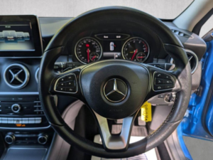 2016 Mercedes-Benz A Class 1.6 A180 Se 7g-Dct Euro 6 (s/s) 5dr in Blue — image 5
