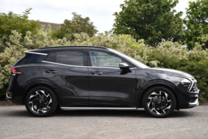 2025 Kia Sportage 1.6 T-Gdi Mhev Gt-Line S SUV 5dr Petrol Hybrid Dct Euro 6 (s/s) (157 Bhp) in Black — image 2