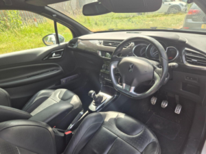 2012 Citroen Ds3 1.6 Thp Dsport Plus Euro 5 3dr in White — image 2