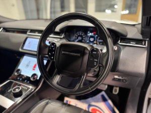2018 Land Rover Range Rover Velar 2.0 D180 R-Dynamic S Auto 4WD Euro 6 (s/s) 5dr in White — image 2