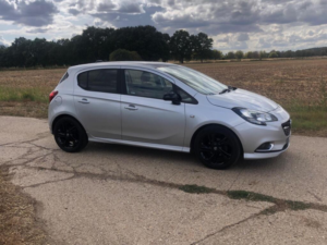 2016 Vauxhall Corsa 1.4i Ecoflex Limited Edition Hatchback 5dr Petrol Manual Euro 6 (90 Ps) in Silver — image 2
