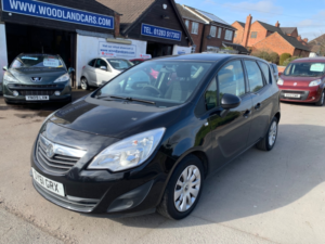 2011 Vauxhall Meriva Exclusiv 1.4t 16v 140 in Black — image 4
