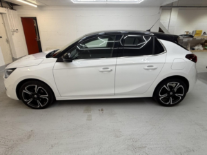 2021 Vauxhall Corsa 1.2 Griffin Edition in White — image 4
