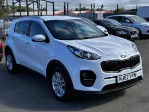2017 Kia Sportage 1.7 Crdi 2 in White — image 6