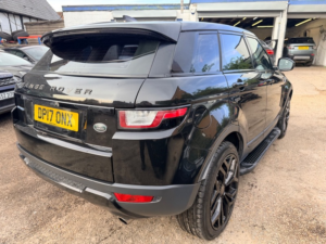 2017 Land Rover Range Rover Evoque Ed4 Se Tech in Black — image 5