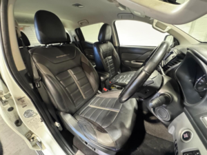 2017 Mitsubishi L200 2.4 Di-D Dc Barbarian 4WD Euro 6 4dr in White — image 3