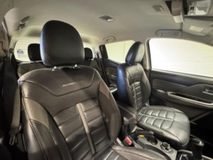 2017 Mitsubishi L200 2.4 Di-D Dc Barbarian 4WD Euro 6 4dr in White — image 4
