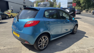 2013 Mazda Mazda2 1.3 Venture Blue 5dr Lowtax+satnav+1keeper in Blue — image 4