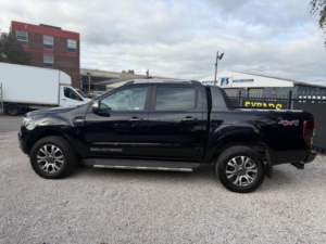 2018 Ford Ranger 3.2 Tdci Wildtrak Auto 4WD Euro 5 4dr in Black — image 4
