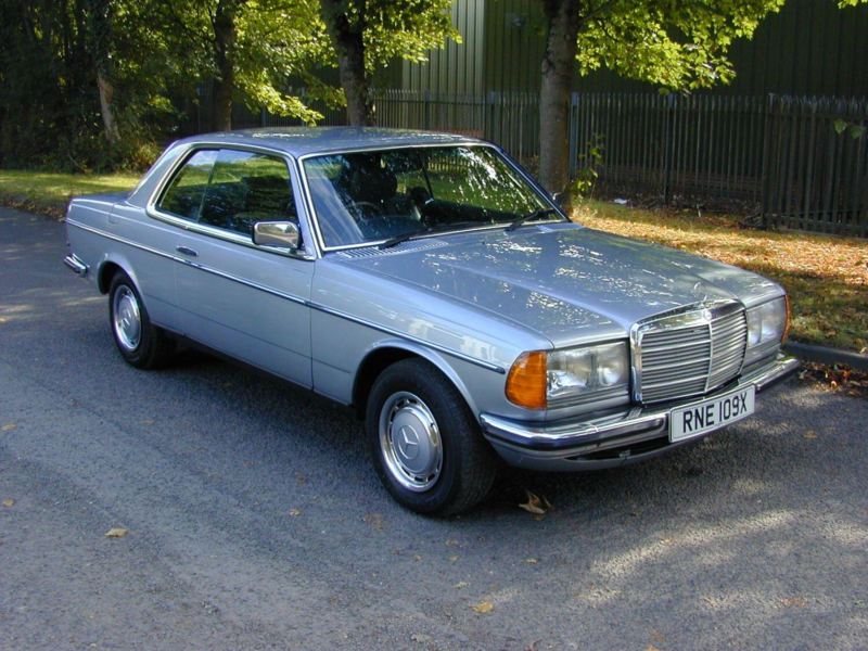 1981 Mercedes-Benz 230 Ref 8514 - Mercedes Benz W123 230ce Coupe Manual (rhd - Uk Car) in Blue — image 1