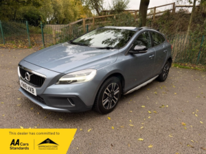 2018 Volvo V40