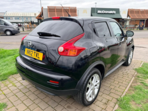 2012 Nissan Juke 1.6 Acenta Premium Euro 5 (s/s) 5dr in Black — image 5