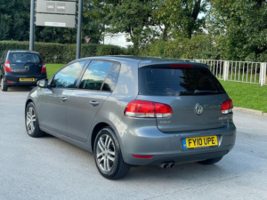 2010 Volkswagen Golf 2.0 Tdi Se Euro 5 5dr in Grey — image 5