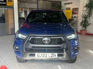 2022 Toyota Hilux 2.8 D-4d Invincible X in Blue — image 4