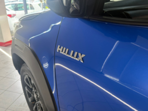 2022 Toyota Hilux 2.8 D-4d Invincible X in Blue — image 6