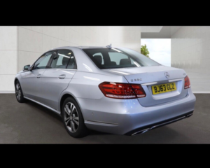 2013 Mercedes-Benz E Class 2.1 E220 Cdi Se G-Tronic+ Euro 5 (s/s) 4dr in Silver — image 5
