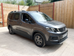 2022 Peugeot Rifter L2 Lwb 5 SEAT Petrol Auto Wheelchair Accessible Disabled Access Vehicle Wav in Grey — image 3