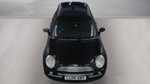 2004 MINI Hatch 1.6 One Euro 3 3dr in Black — image 2