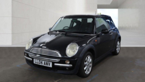 2004 MINI Hatch 1.6 One Euro 3 3dr in Black — image 3