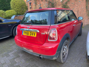 2011 MINI Hatch 1.6 One Euro 5 3dr in Red — image 4