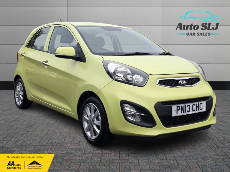 2013 Kia Picanto 1.3 2 in Green — image 1