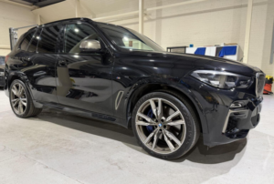 2020 BMW X5 3.0 M50d Auto Xdrive Euro 6 (s/s) 5dr in Black — image 2
