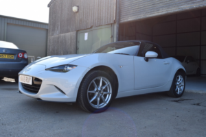 2015 Mazda Mx-5 1.5 Skyactiv-G Se-L Nav in Silver — image 4