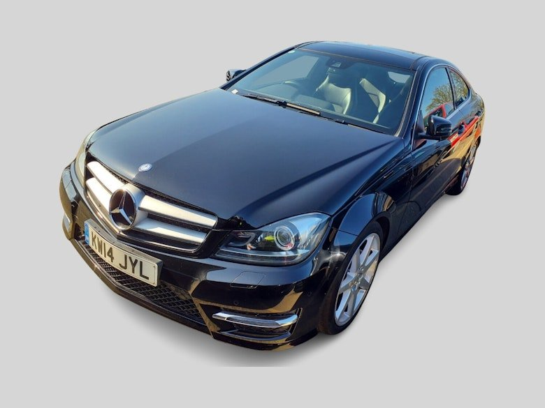 2014 Mercedes-Benz C Class 2.1 C220 Cdi Amg Sport Edition in Black — image 1