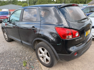 2008 Nissan Qashqai 1.6 Visia in Black — image 4