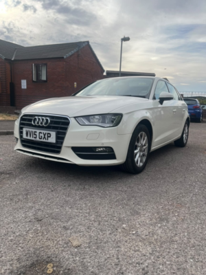 2015 Audi A3 1.6 Tdi Se in White — image 2