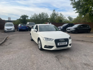 2015 Audi A3 1.6 Tdi Se in White — image 5