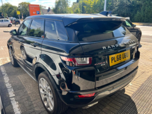 2018 Land Rover Range Rover Evoque 2.0 Td4 Hse Dynamic Auto 4WD Euro 6 (s/s) 5dr in Black — image 4